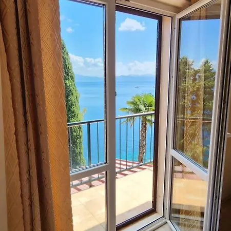 Villa Trpanj *